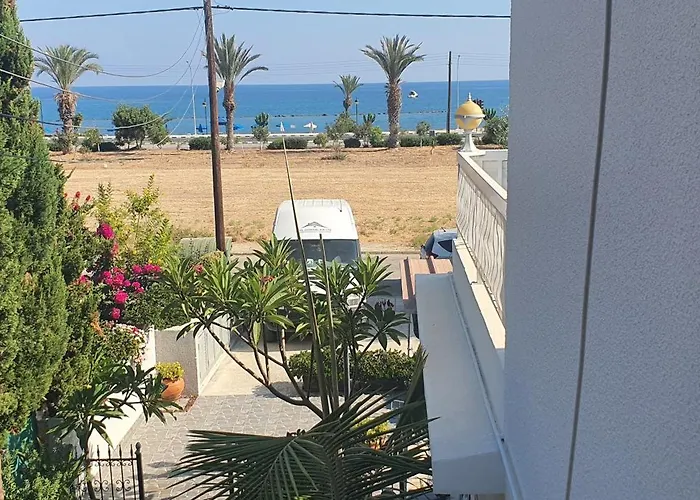 G&e Harbour View Latsi